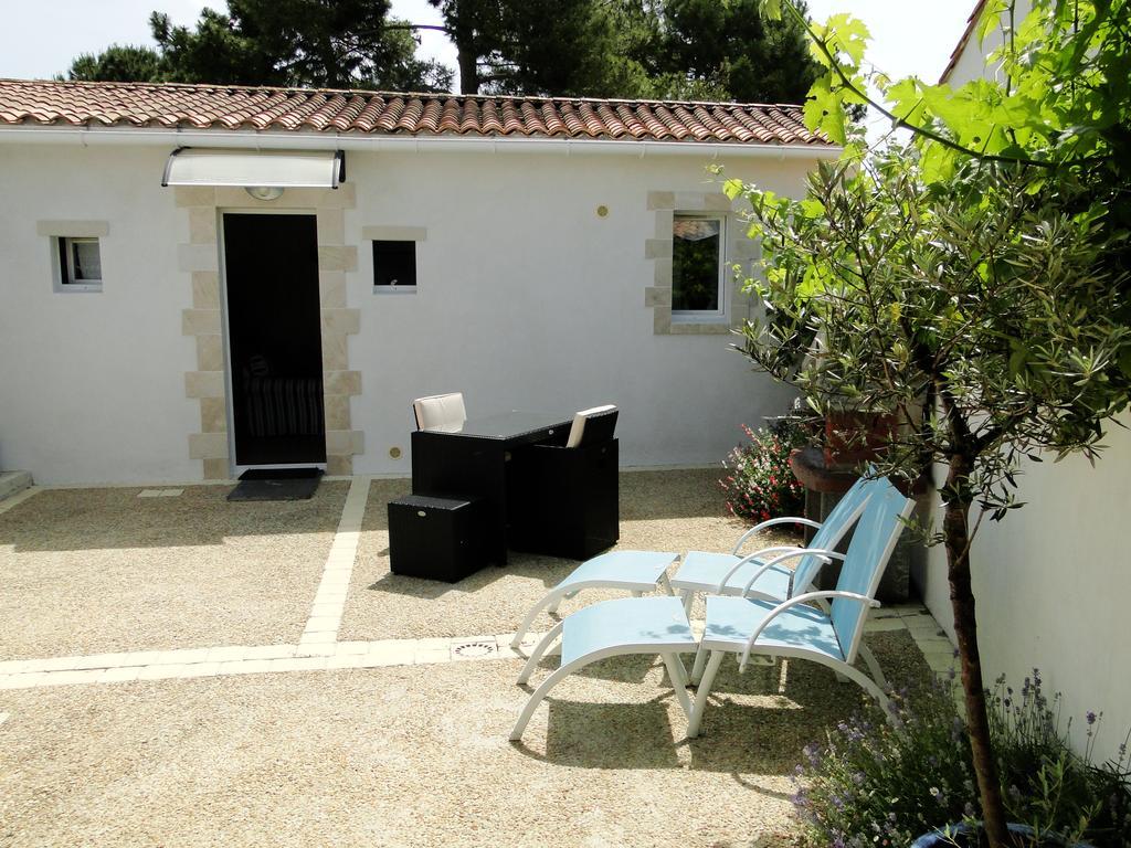 La Petite Maison sur l'Ile de Ré La Flotte Esterno foto