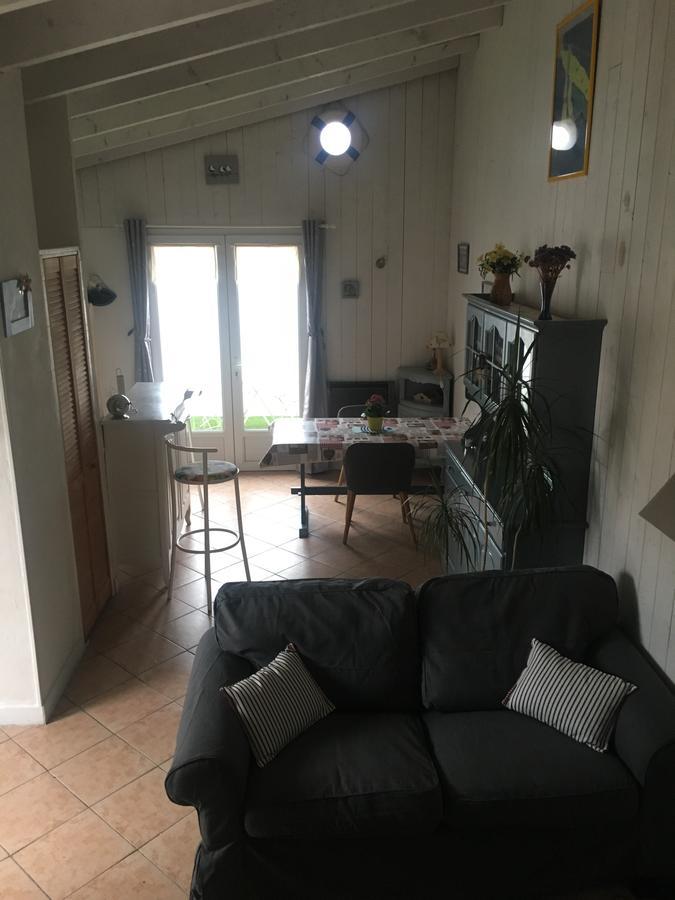 La Petite Maison sur l'Ile de Ré La Flotte Esterno foto
